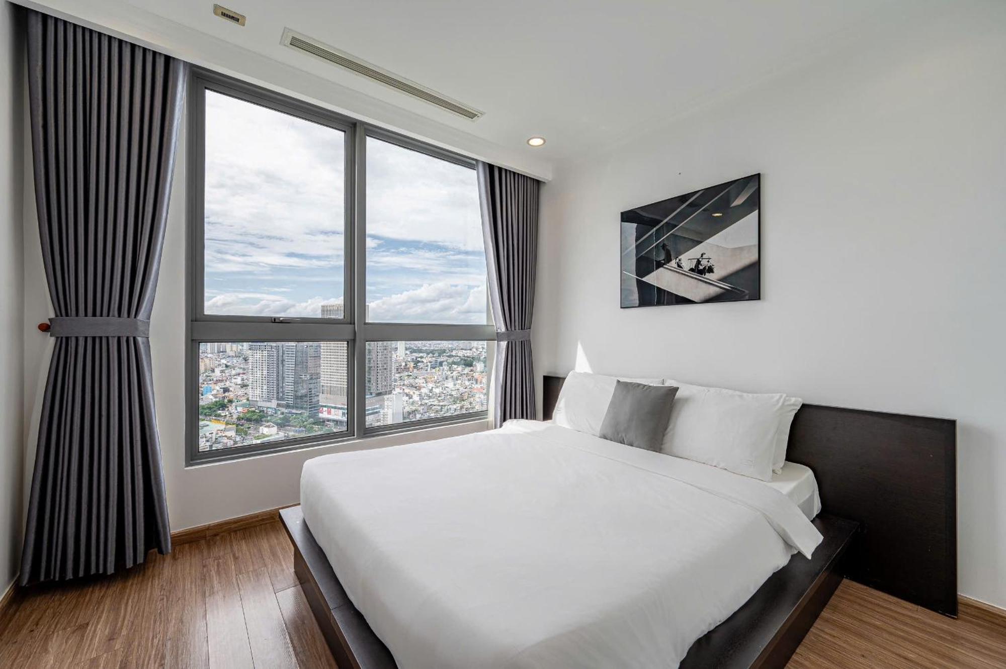 Apartment At Landmark - Vinhomes *